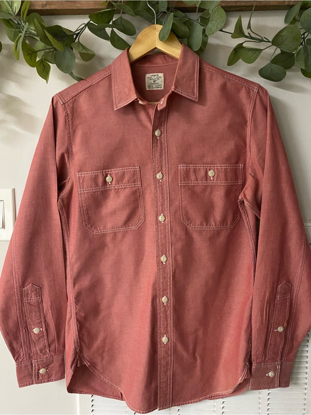 J. Crew Men's Dusty Rose Long-Sleeve Button-Down Shirt